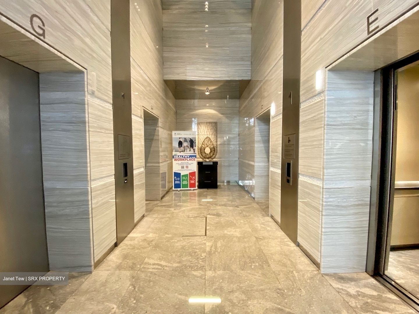 Capital Square (D1), Office #478740791